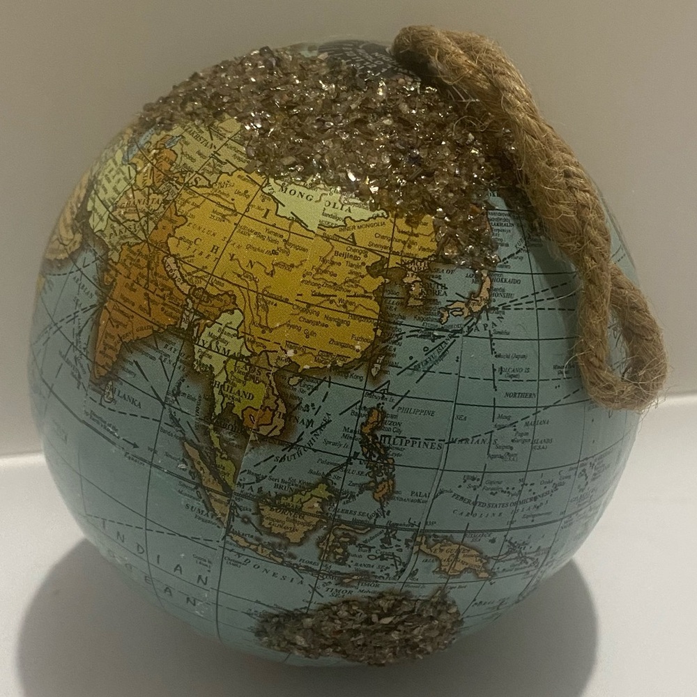 VTG World Globe Ornament Map Earth Ball Glitter Rope Hanger Travel Decor